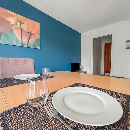 Апартаменты Proche De La Avec Parking *